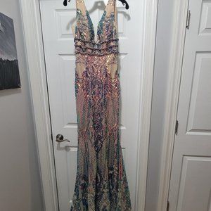 Ava Presley size 6 altered to size 4